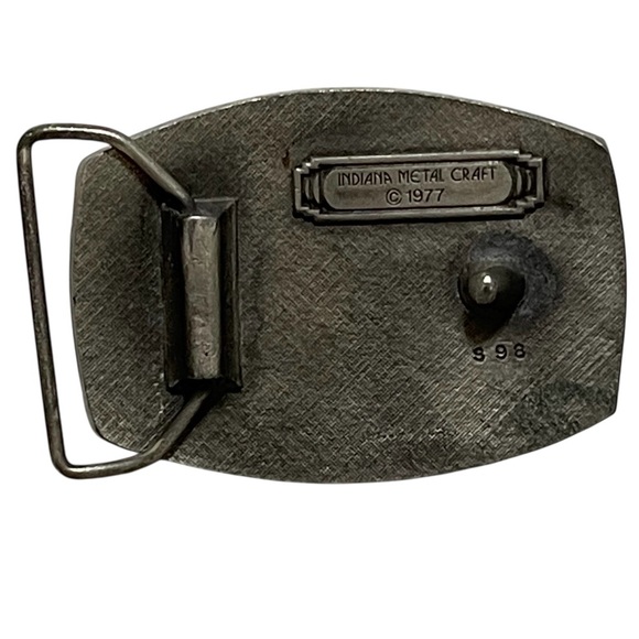 Indiana Metal Craft Pewter Crossing Tennis Rackets Belt Buckle 1977 Marked S98 - Picture 2 of 11